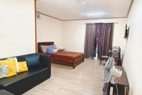 Cozy Condo near Burnham